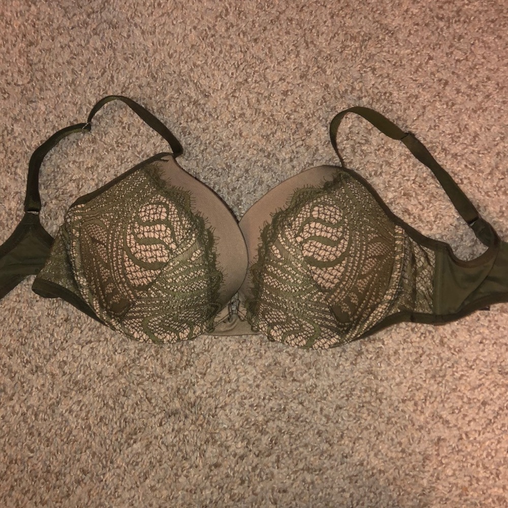 Olive green colored bra! Never worn. New condition